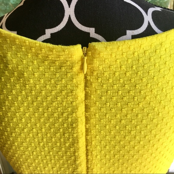 Lemon yellow sundress - Picture 4 of 5